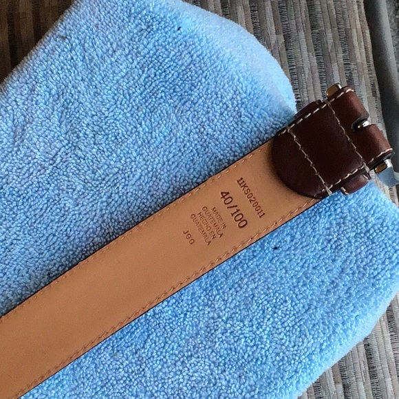 Kirkland signature 38/40 full grain leather belt used - Picture 8 of 13